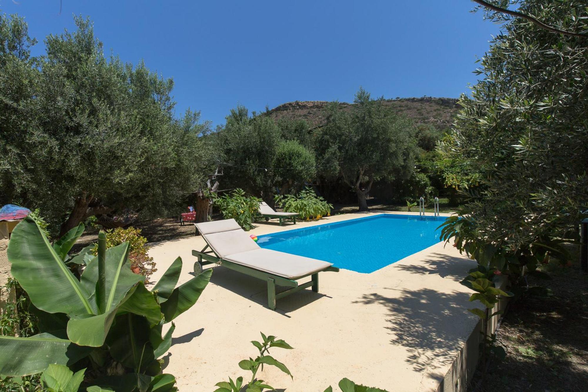 Апартаменты Sofiana'S Garden Retreat With Private Pool Dhrapanias Экстерьер фото
