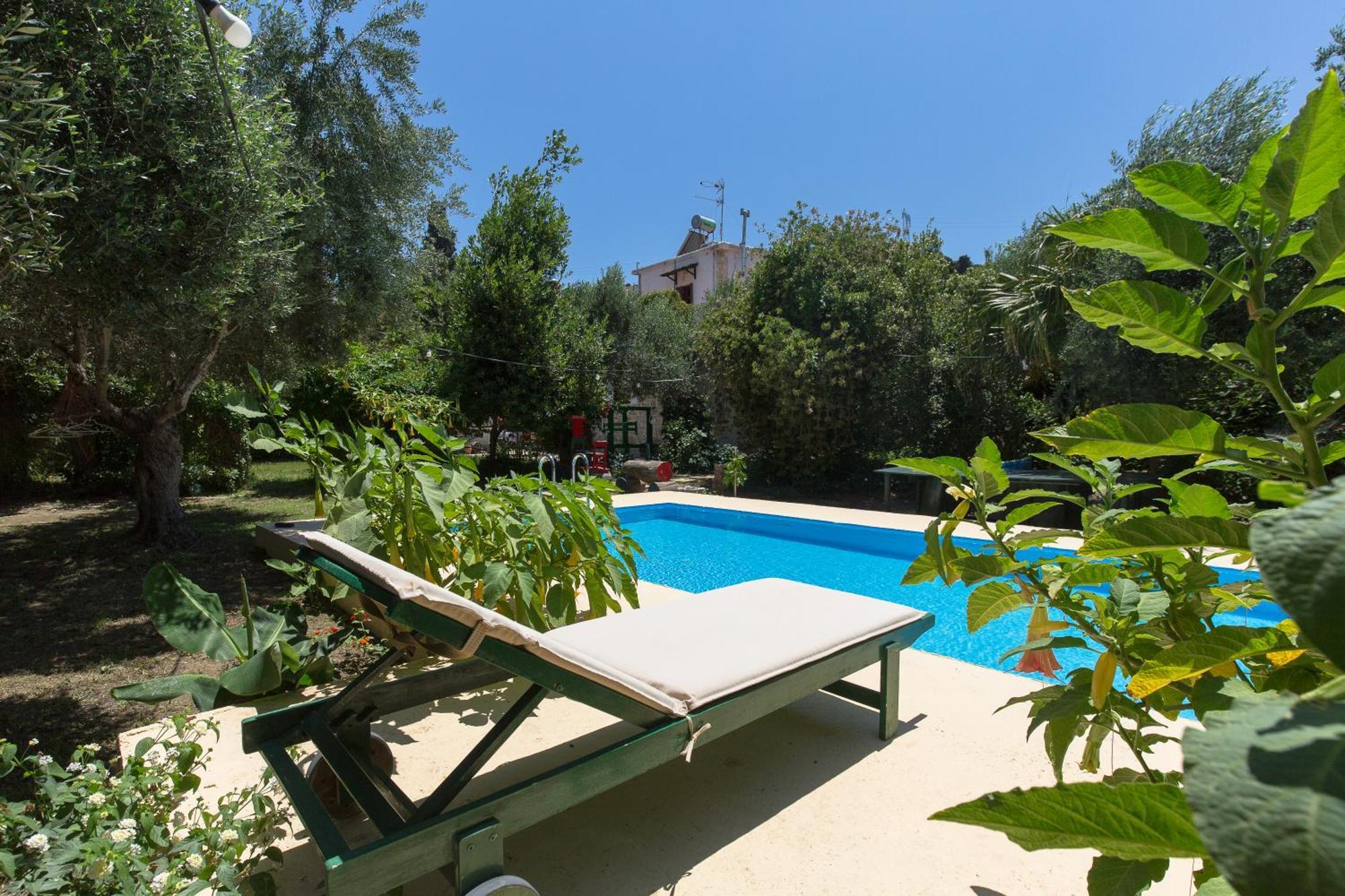 Апартаменты Sofiana'S Garden Retreat With Private Pool Dhrapanias Экстерьер фото